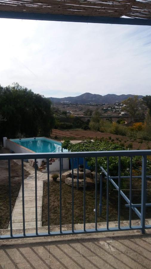 Cortijo El Puente Guest House Vinuela Exterior photo